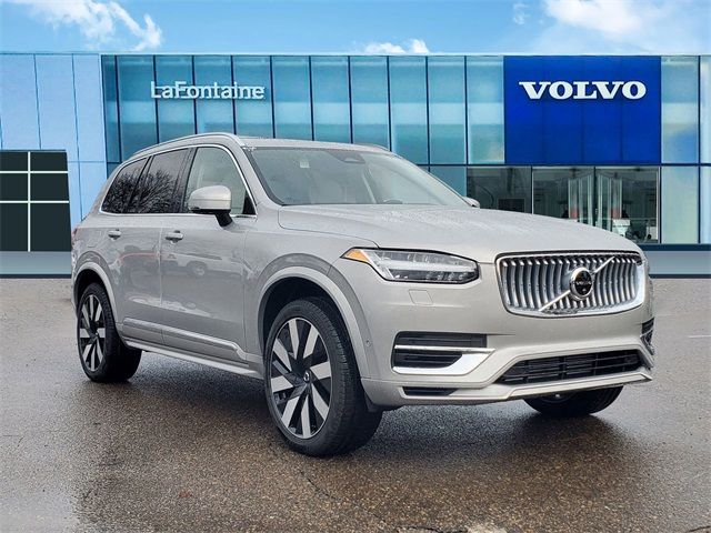 2025 Volvo XC90 Plug-In Hybrid Ultra