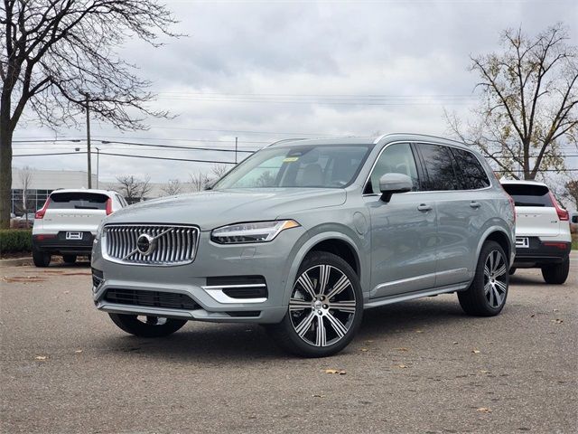 2025 Volvo XC90 Plug-In Hybrid Ultra