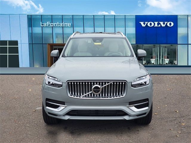 2025 Volvo XC90 Plug-In Hybrid Ultra