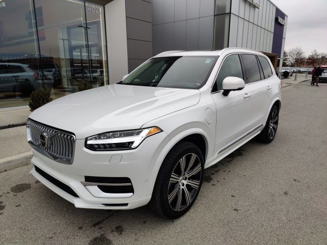 2025 Volvo XC90 Plug-In Hybrid Ultra