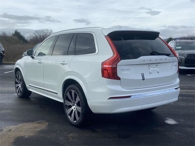 2025 Volvo XC90 Plug-In Hybrid Ultra