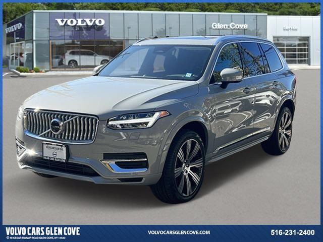 2025 Volvo XC90 Plug-In Hybrid Ultra