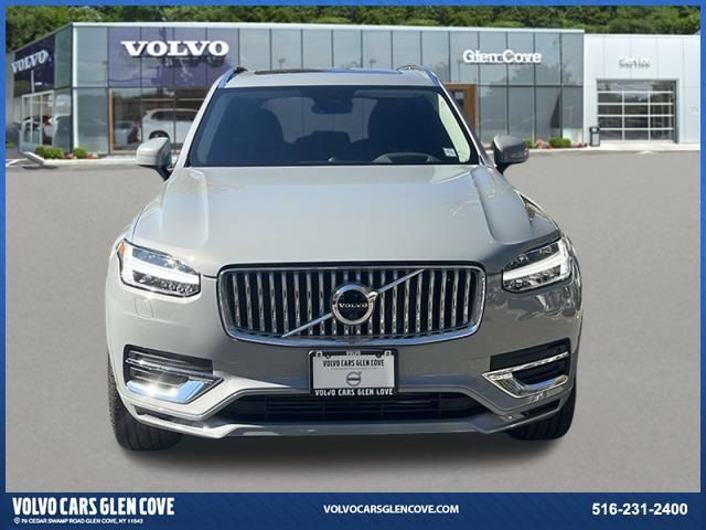 2025 Volvo XC90 Plug-In Hybrid Ultra