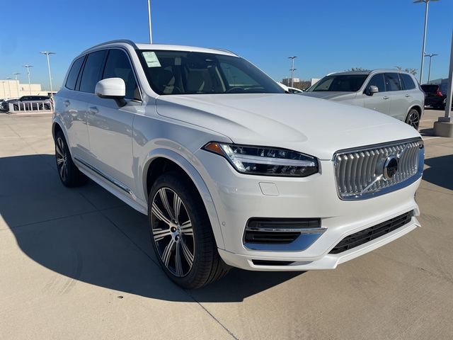 2025 Volvo XC90 Plug-In Hybrid Ultra