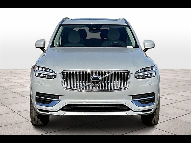 2025 Volvo XC90 Plug-In Hybrid Ultra