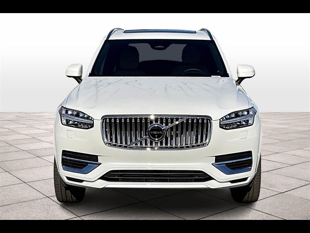 2025 Volvo XC90 Plug-In Hybrid Ultra