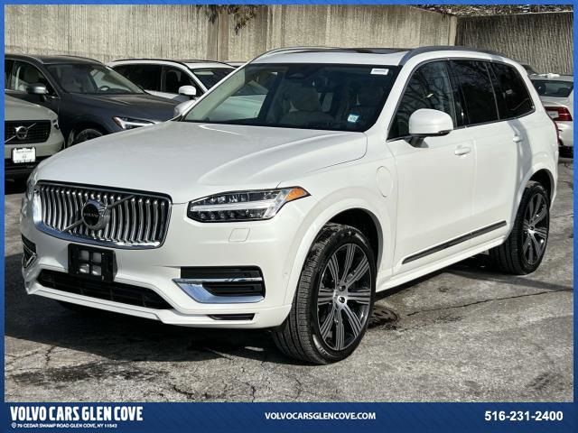 2025 Volvo XC90 Plug-In Hybrid Ultra