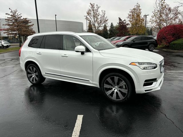 2025 Volvo XC90 Plug-In Hybrid Ultra