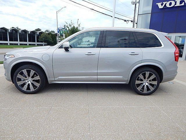 2025 Volvo XC90 Plug-In Hybrid Ultra