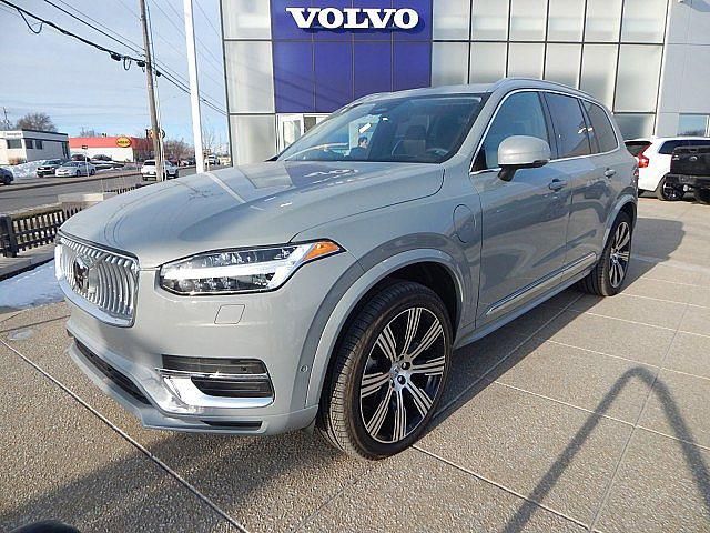 2025 Volvo XC90 Plug-In Hybrid Ultra