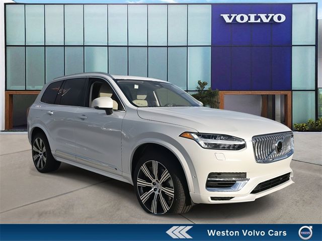 2025 Volvo XC90 Plug-In Hybrid Ultra