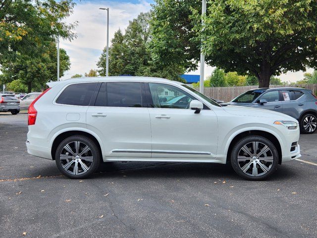 2025 Volvo XC90 Plug-In Hybrid Ultra