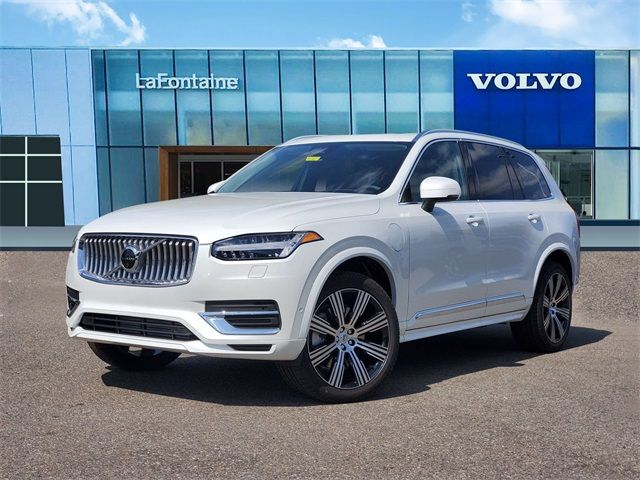 2025 Volvo XC90 Plug-In Hybrid Ultra