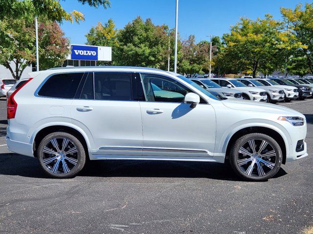 2025 Volvo XC90 Plug-In Hybrid Ultra