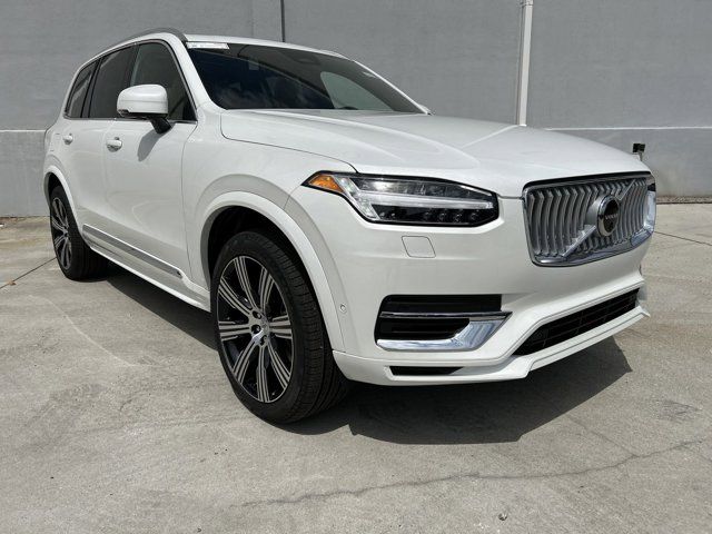 2025 Volvo XC90 Plug-In Hybrid Ultra