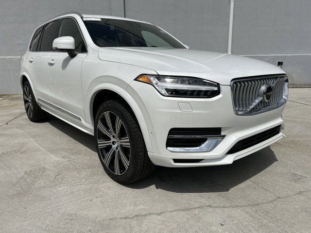 2025 Volvo XC90 Plug-In Hybrid Ultra