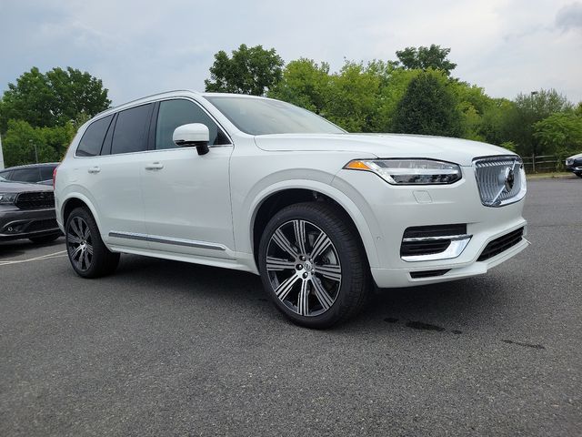 2025 Volvo XC90 Plug-In Hybrid Ultra