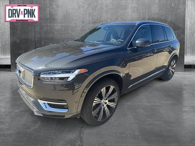 2025 Volvo XC90 Plug-In Hybrid Ultra