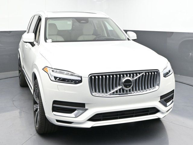 2025 Volvo XC90 Plug-In Hybrid Ultra