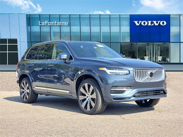 2025 Volvo XC90 Plug-In Hybrid Ultra