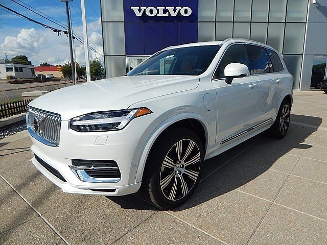 2025 Volvo XC90 Plug-In Hybrid Ultra