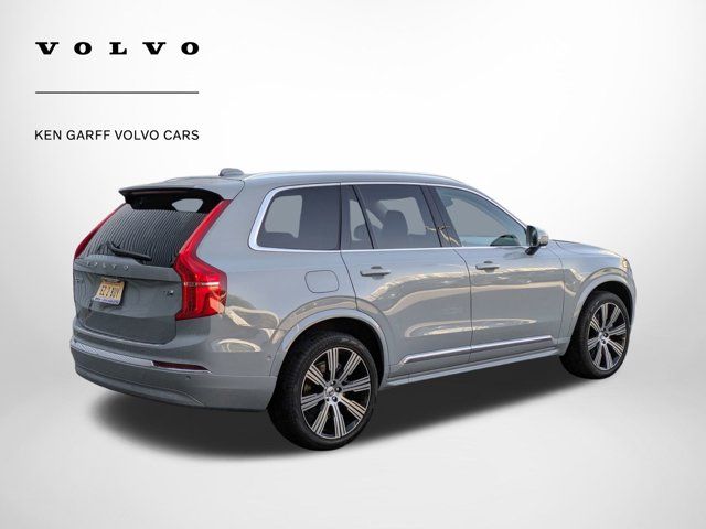 2025 Volvo XC90 Plug-In Hybrid Plus