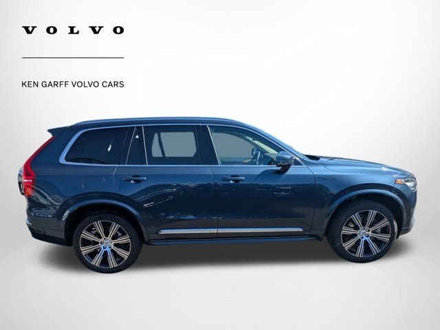 2025 Volvo XC90 Plug-In Hybrid Plus