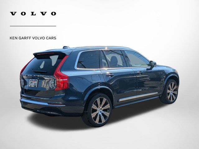 2025 Volvo XC90 Plug-In Hybrid Plus