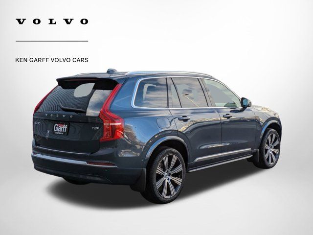 2025 Volvo XC90 Plug-In Hybrid Plus