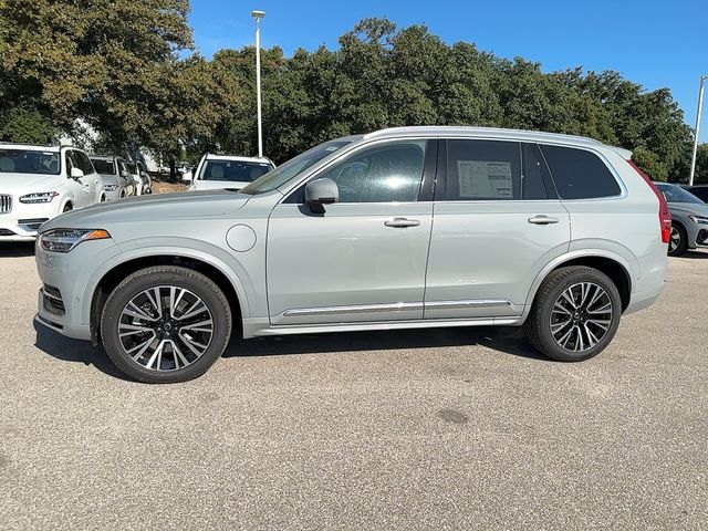 2025 Volvo XC90 Plug-In Hybrid Plus