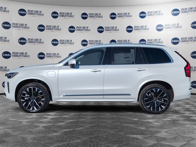 2025 Volvo XC90 Plug-In Hybrid Plus