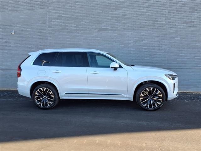 2025 Volvo XC90 Plug-In Hybrid Ultra