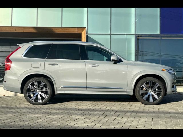 2025 Volvo XC90 Plug-In Hybrid Plus