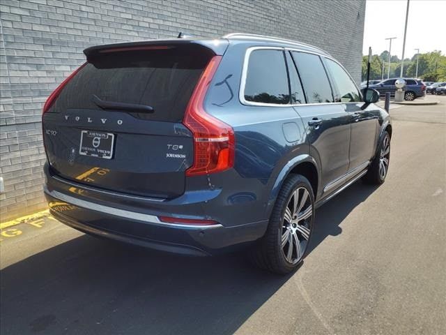 2025 Volvo XC90 Plug-In Hybrid Plus