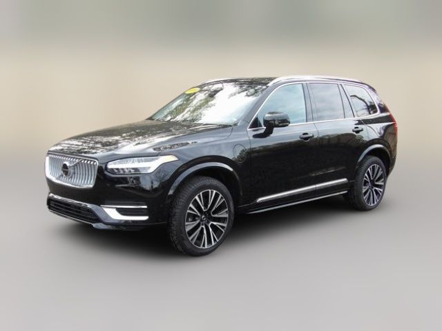 2025 Volvo XC90 Plug-In Hybrid Plus