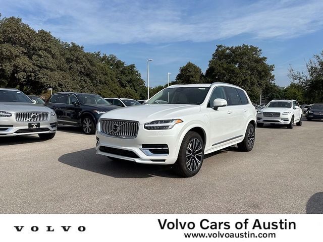 2025 Volvo XC90 Plug-In Hybrid Plus