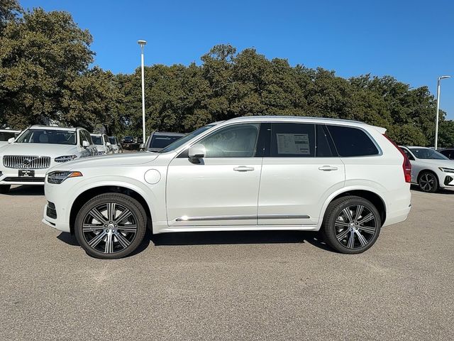 2025 Volvo XC90 Plug-In Hybrid Plus