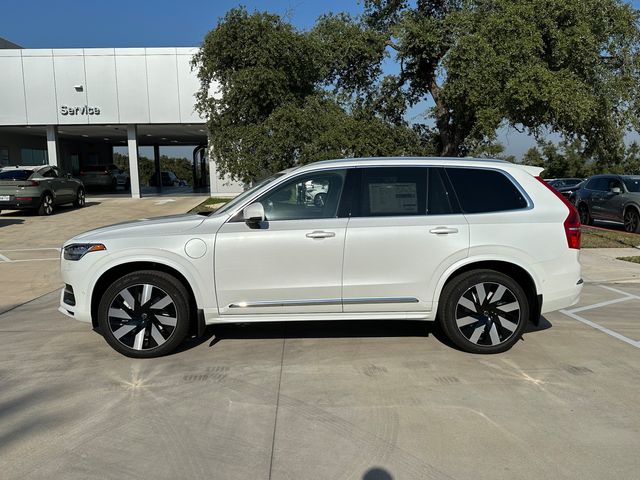 2025 Volvo XC90 Plug-In Hybrid Plus