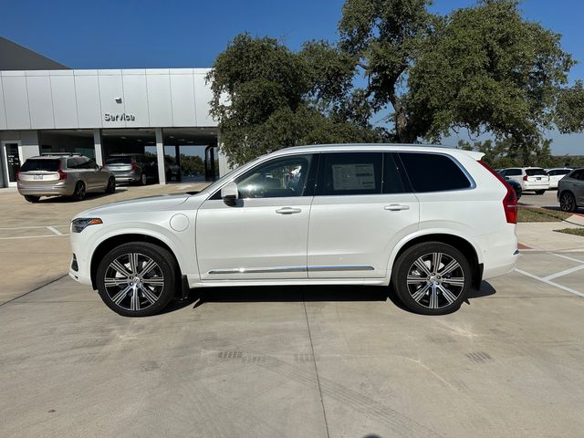 2025 Volvo XC90 Plug-In Hybrid Plus