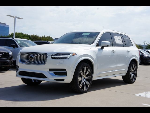 2025 Volvo XC90 Plug-In Hybrid Plus