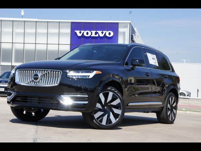 2025 Volvo XC90 Plug-In Hybrid Plus