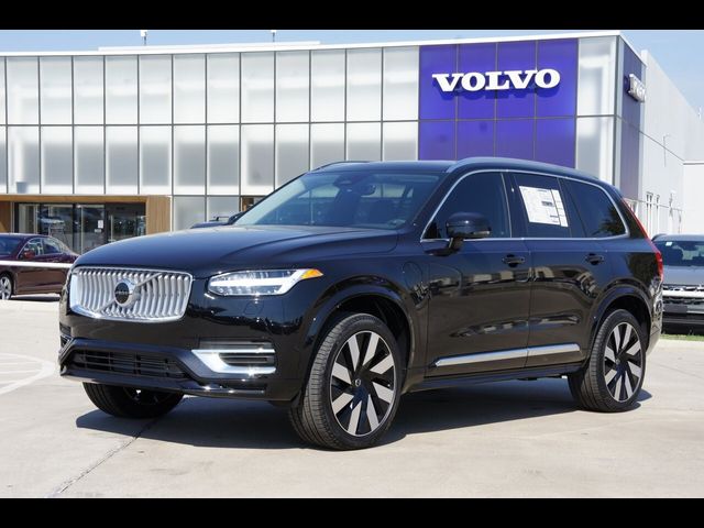 2025 Volvo XC90 Plug-In Hybrid Plus