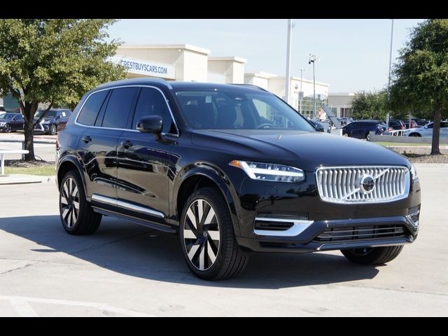 2025 Volvo XC90 Plug-In Hybrid Plus