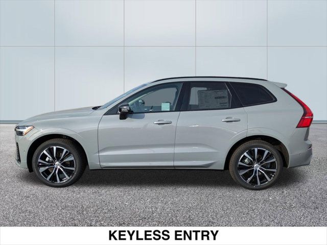 2025 Volvo XC60 Plus