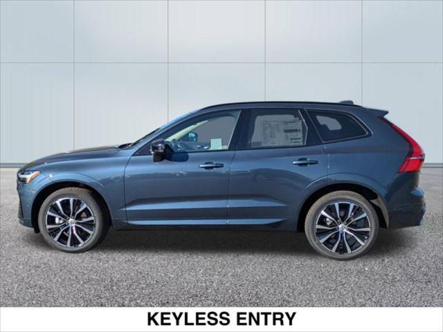 2025 Volvo XC60 Plus