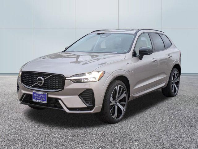 2025 Volvo XC60 Plug-In Hybrid Ultra