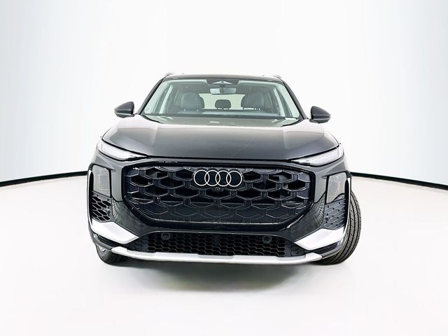 2026 Audi Q3 S line