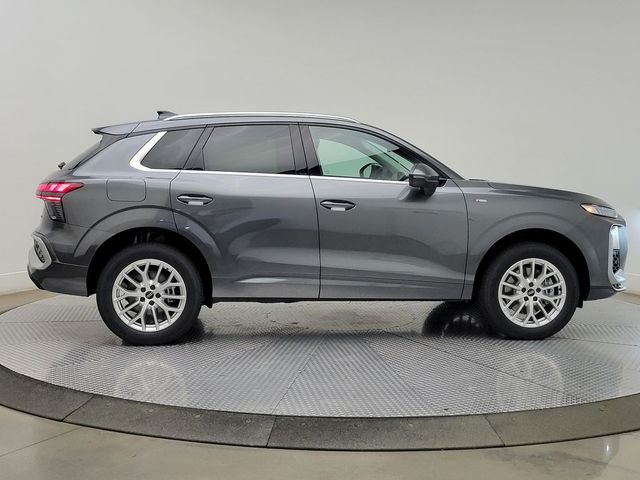 2026 Audi Q3 S line