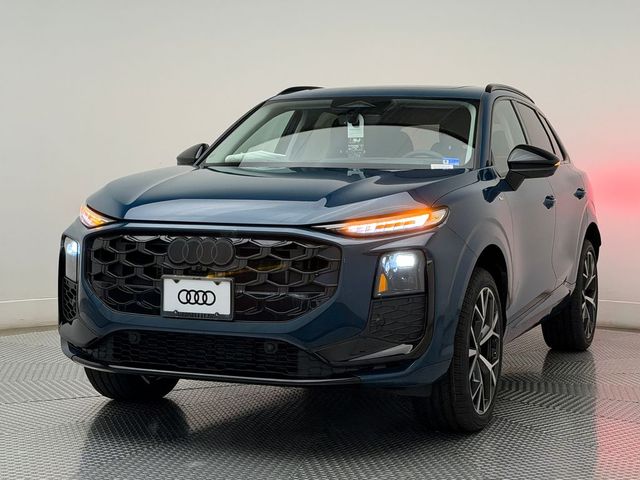 2026 Audi Q3 S line
