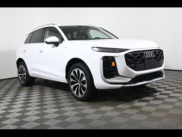 2026 Audi Q3 S line